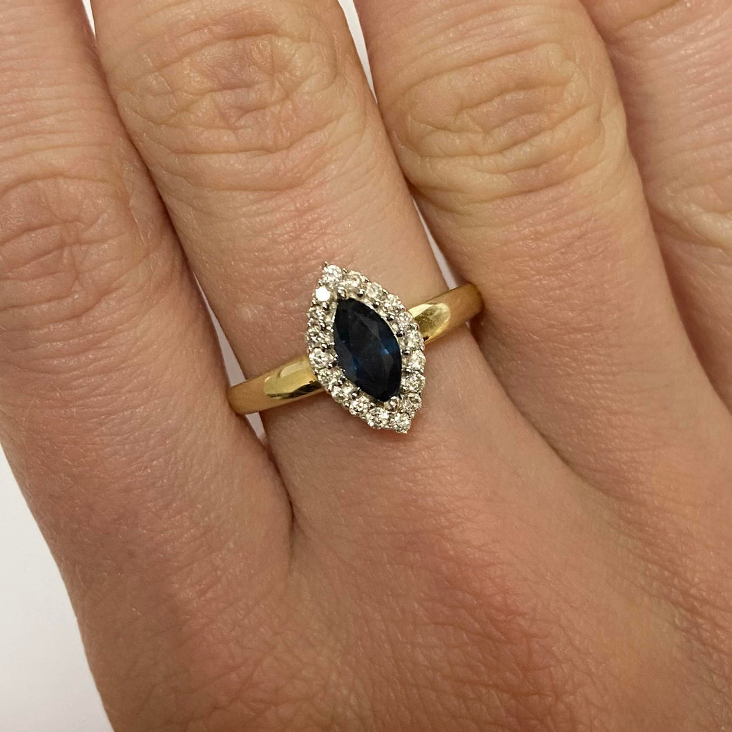 Sapphire & Diamond Ring - Product Code - D58