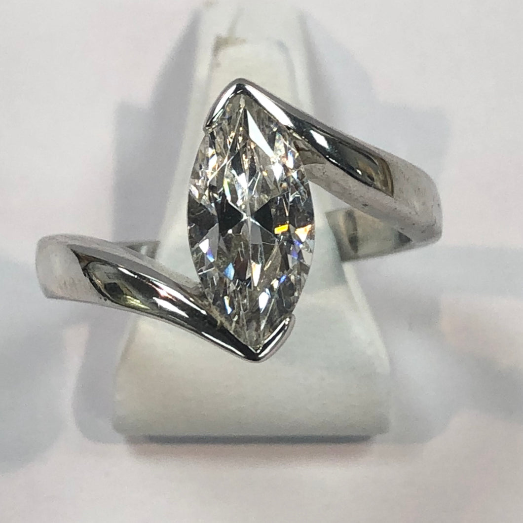 Silver Hallmarked Marquise Shaped Ring Product Code -  F181