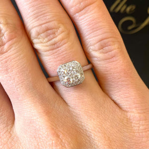 18ct White Gold Diamond Half Carat Designer Ring - B453