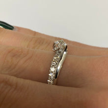 Load image into Gallery viewer, One Carat Diamond Designer White Gold Ring - Product Code - G652
