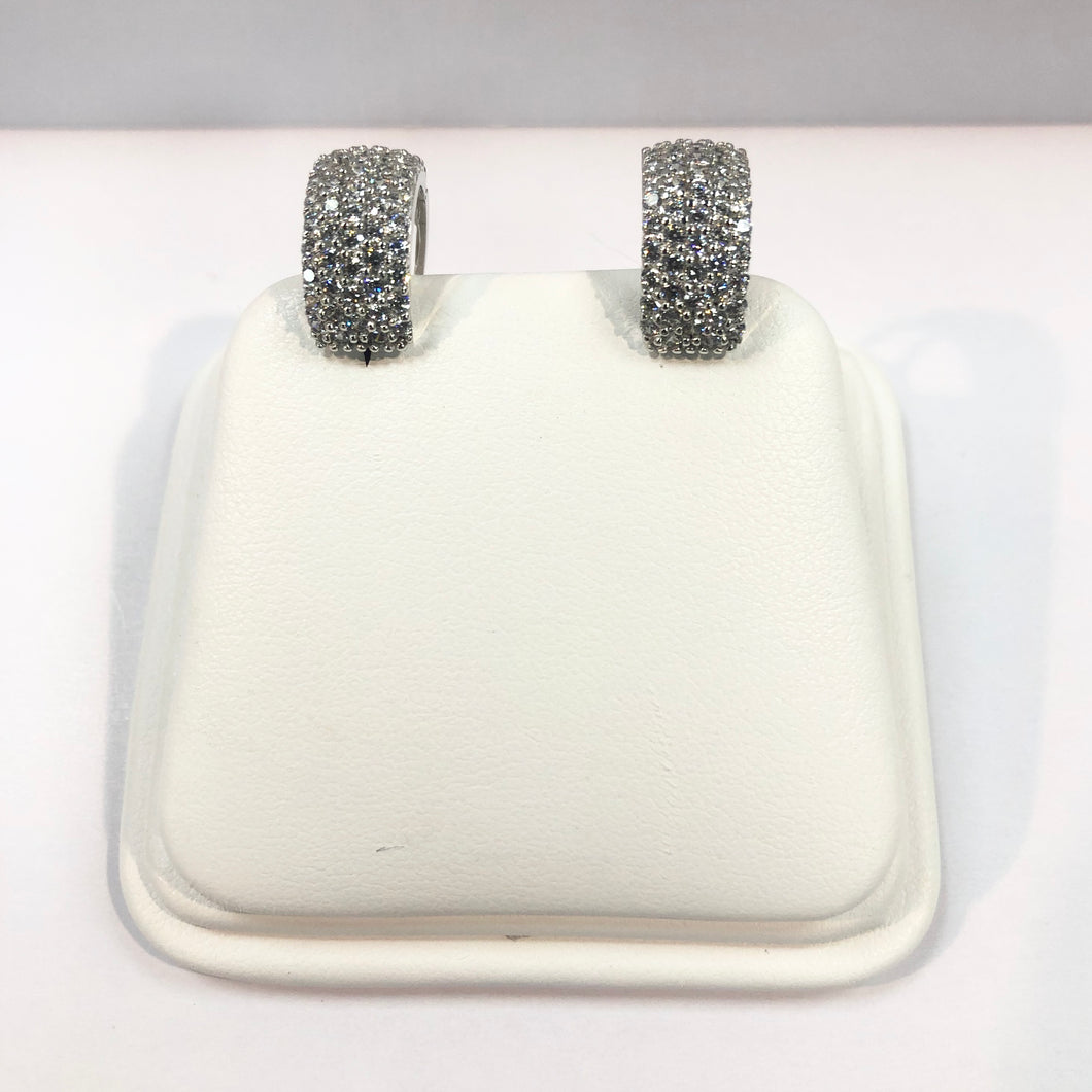 White Gold Hallmarked Stone Set Earrings Product Code - VX66