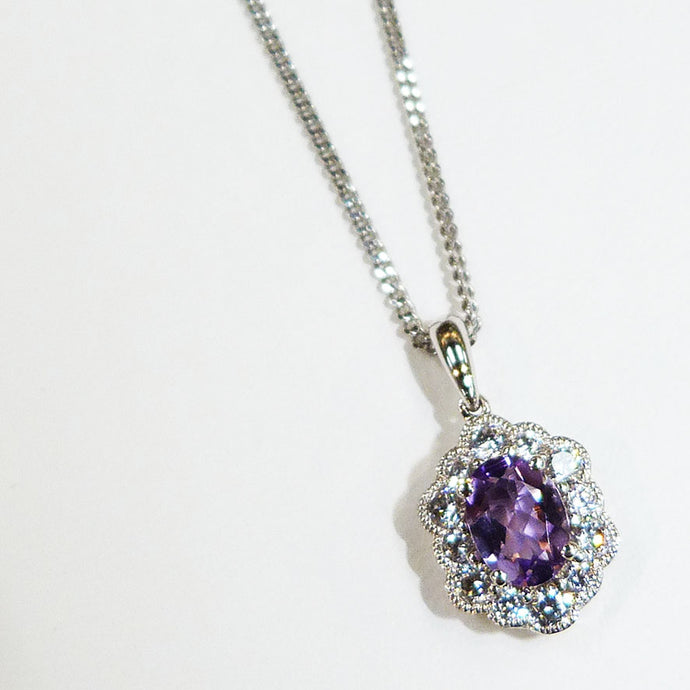 Amethyst oval pendant