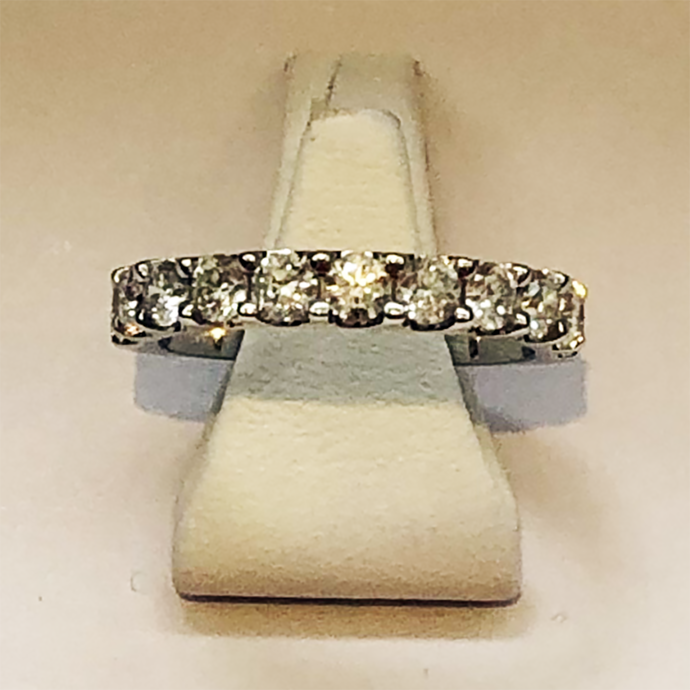 Diamond White Gold 11 Stone Band