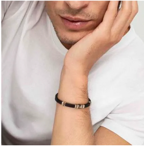 CITY RUBBER BRACELET SCREW DESIGN - Product Code - 028808 001