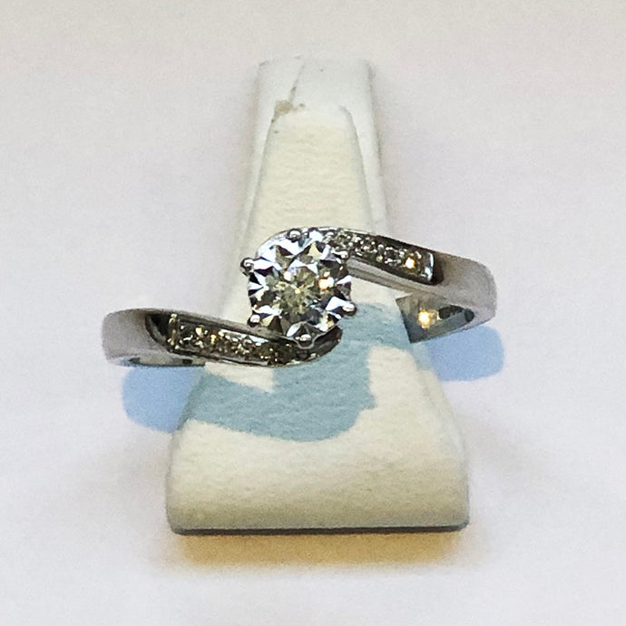 Diamond White Gold Designer Solitaire Ring